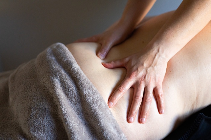 biokinergie-et-massage-du-dos